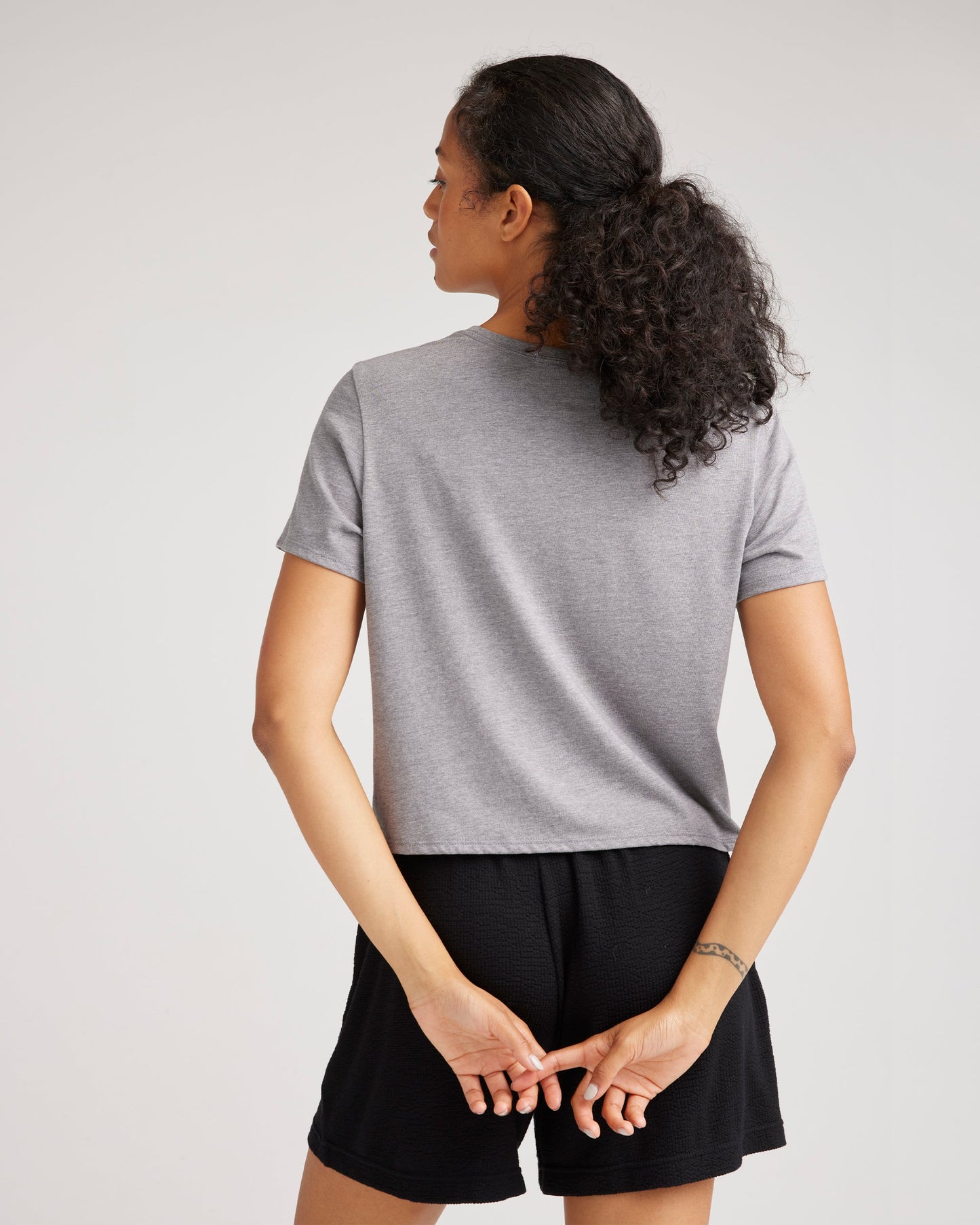 Serena™ | Damen Boxy Crop Tee aus Pima-Baumwolle