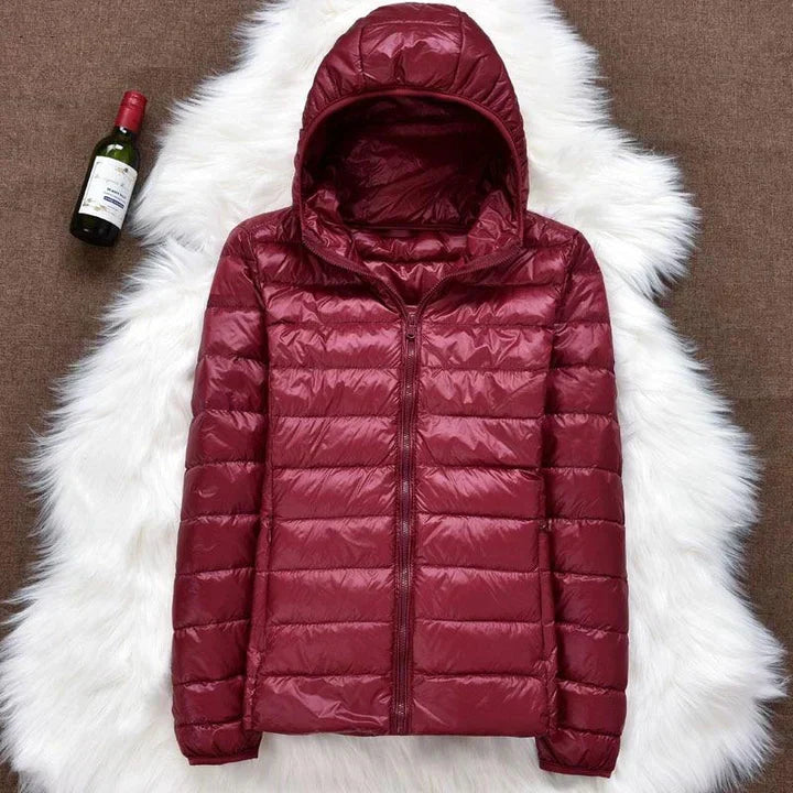 Victoria™ | Neue Winterjacke mit weißen Entenfedern